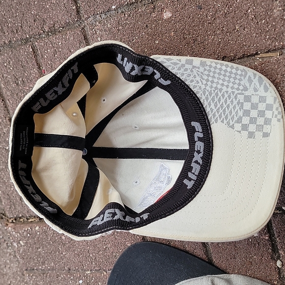 Vans hat bundle - Picture 7 of 9